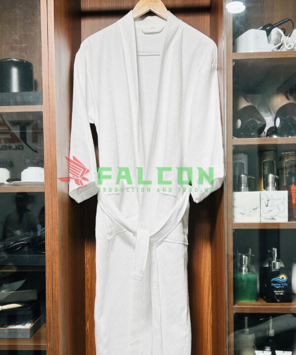 Áo Choàng Tắm Falcon