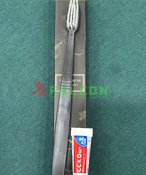 Bàn Chải Đen Hộp Giấy