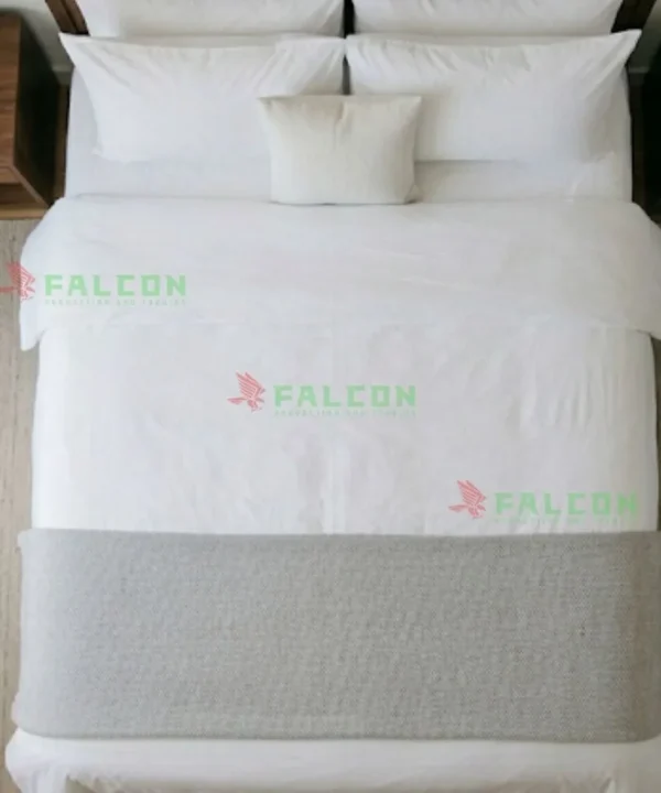 Falcon cung cấp bộ chăn ga gối đệm 1 - 2 sao