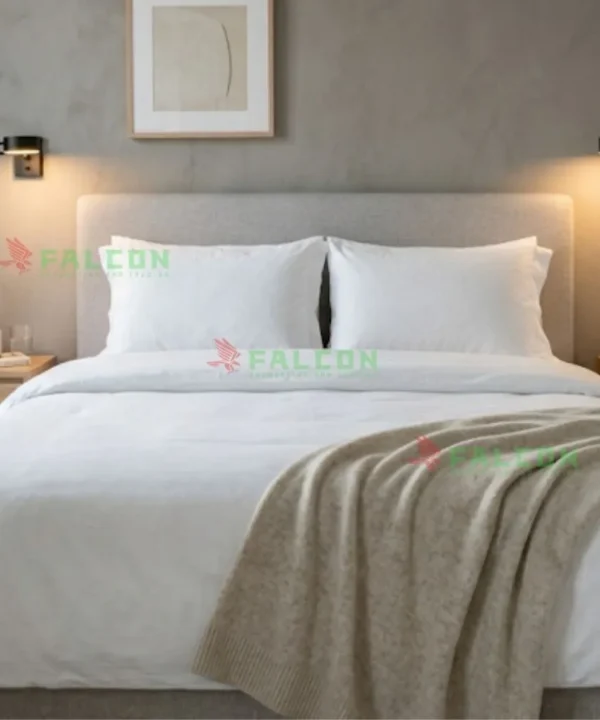 Bộ chăn ga gối đệm 4 - 5 sao vải trắng trơn/sọc