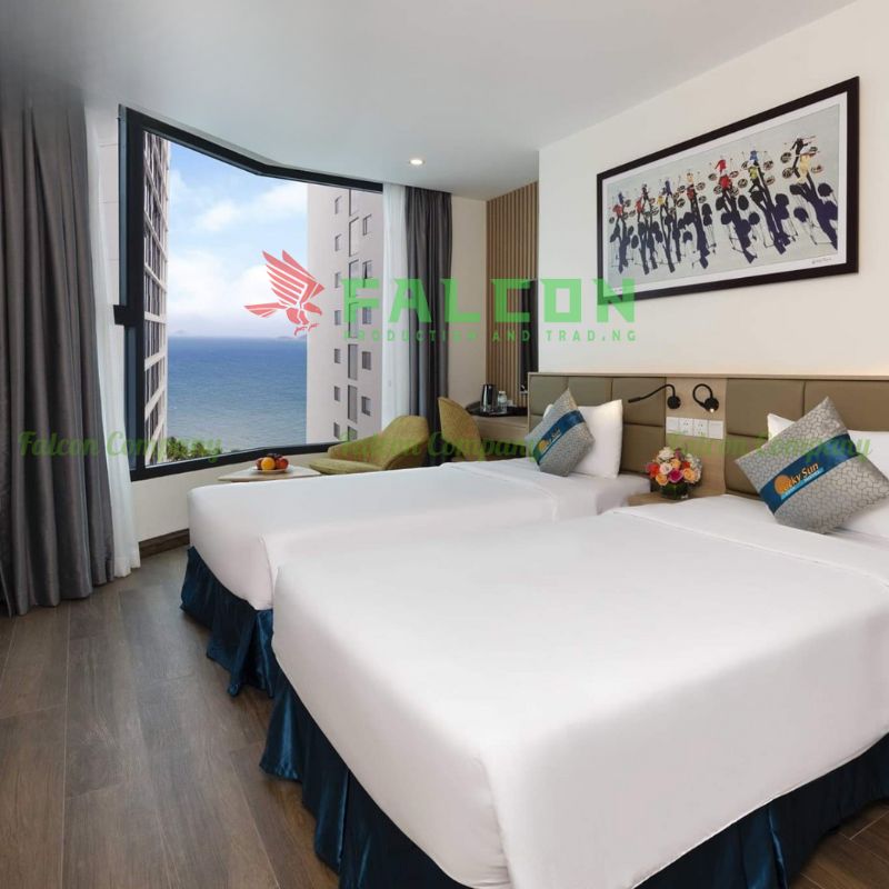 Bộ Chăn Ga Gối Trơn Falcon Trang Trí