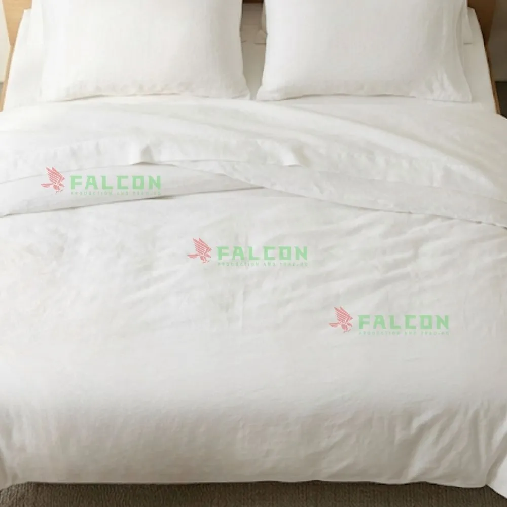 Chăn khách sạn vải T300 do Falcon cung cấp