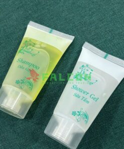 Tuýp dầu gội – sữa tắm Falcon Góc Phải