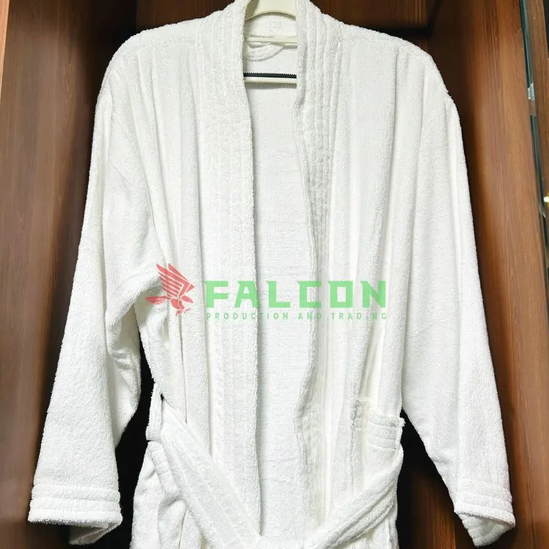 Áo Choàng Tắm Cận Cảnh